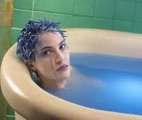 7737